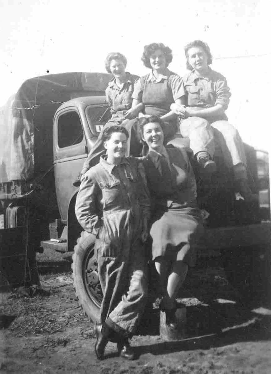 WANS Transport Drivers - Dot, Peg, Honor, Nellie, and Una [RW1938]